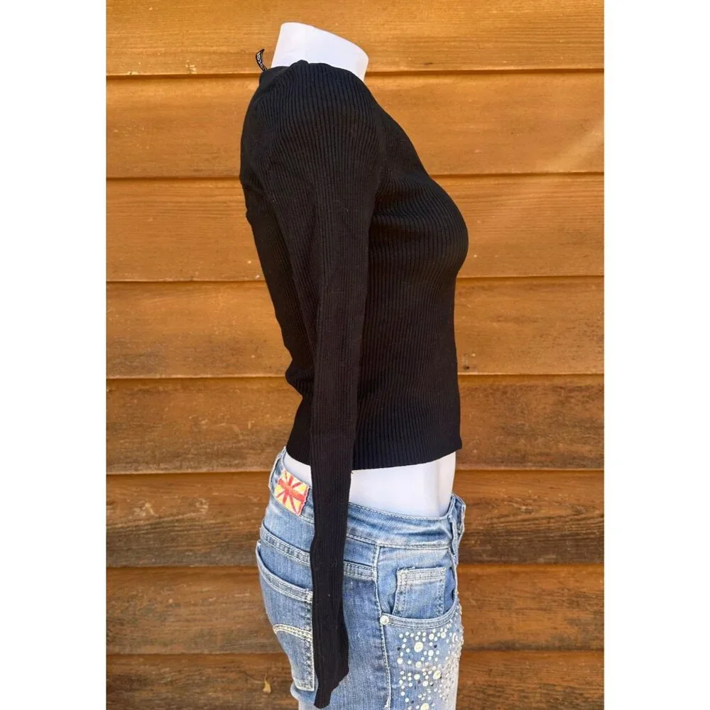 Divided Black Ribbed Front Zip Crop Top Size M - Picture 6 of 8